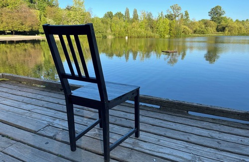 East Side House | Beautiful Artsy 3-bedroom Vancouver House, near Commercial Drive-Trout Lake!