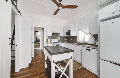 Crescent Head House | BEAUTIFUL BEACH COTTAGE IN THE CENTRE OF TOWN