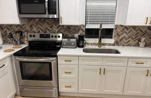 Bonita Shores Apartment | Beautiful Beach Oasis