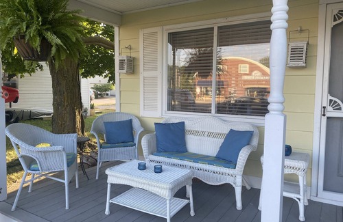 Beulah House | Beautiful Beulah Lakehouse