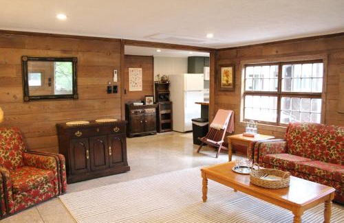 Ligonier House | Beautiful Cabin in Nature