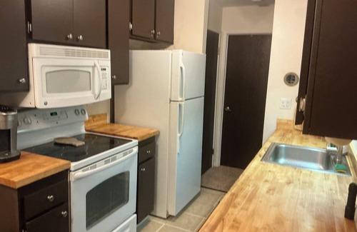 South Lake Tahoe Condo | Beautiful Condo: 500 yards from Gunbarrel Chair, Casinos & Restaurants