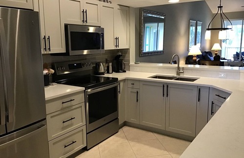 Flamingo Fairways Condo | Beautiful Condo in Tranquil, Tropical Setting in Flamingo Fairways 2