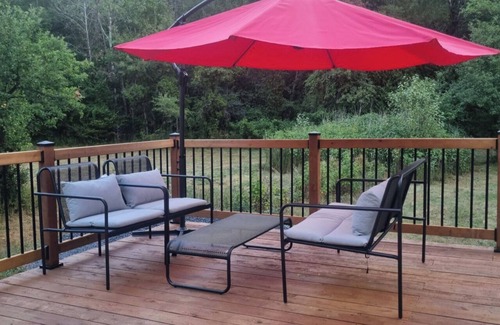 North Glengarry Ski Chalet | Beautiful country house in the woods