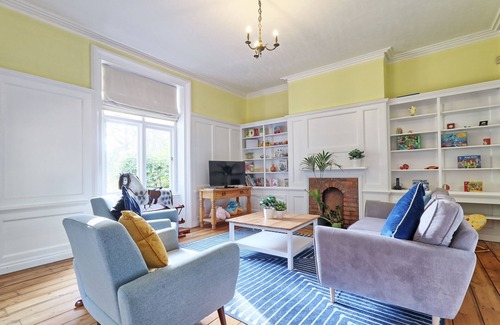 Purleigh House | Beautiful, Family Friendly Victorian Rectory 1 Hour from Central London