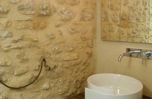 L'Isle-sur-la-Sorgue Other | Beautiful house in the nature, calm, horses around. holidays!