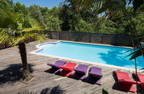 La Bastide-Clairence Apartment | Beautiful typical Basque apartment in residence with swimming pool