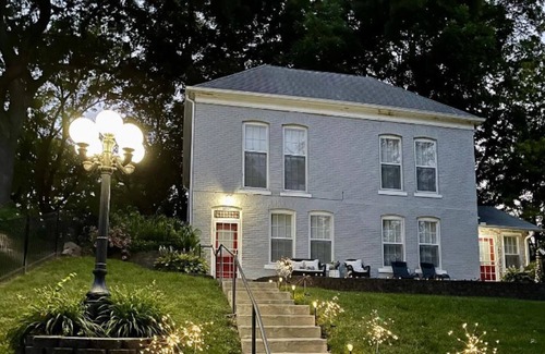 Atchison House | Beautiful Furnished house to rent