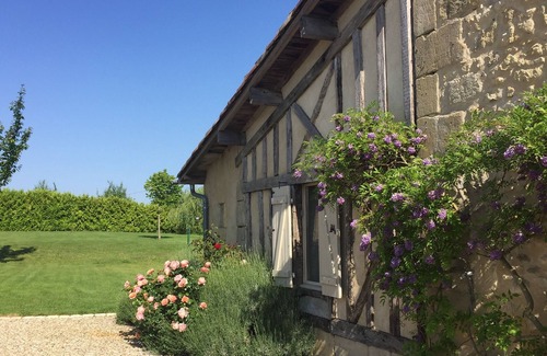 Bourgougnague House | Beautiful gite for two, close to Eymet with wonderful pool and impressive views.
