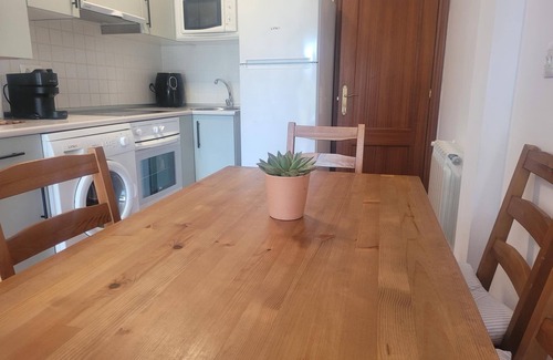 Mogro Apartment | Beautiful Ground Floor with Garden and Parking