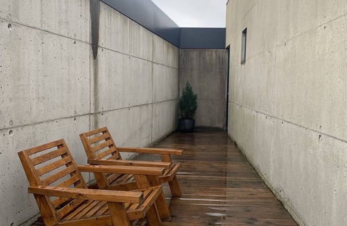 Vesturbær House | Beautiful guesthouse in the centre of Reykjavik, free parking and free wifi!