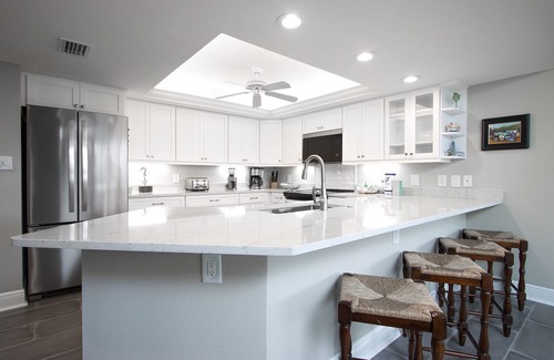 Beachview Country Club Estates Condo | Beautiful Gulf Front Condo on Sanibel - Sundial T306