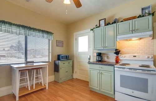Cannonville House | Beautiful Historic Home Near Bryce Canyon!