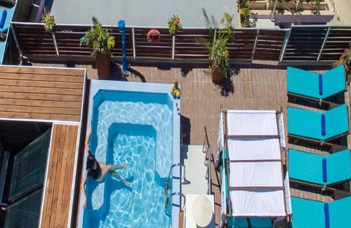 Kournas House | Beautiful holiday home in kurnas with private pool