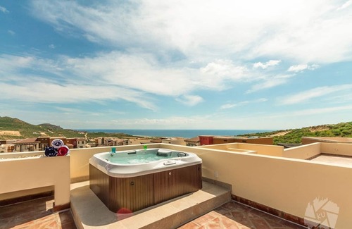 Sunset Beach House | Beautiful home at Copala