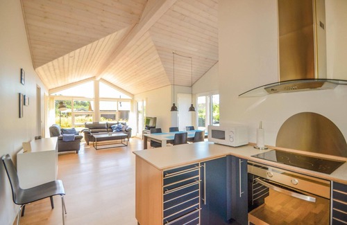 Øksenmølle House | Beautiful home in Ebeltoft with WiFi
