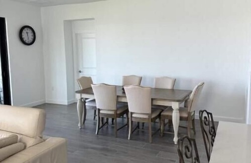 Estero House | Beautiful home in Estero Florida. Just north of Naples. In safe gated community.