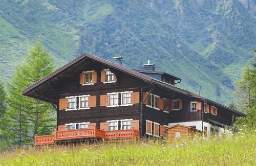 Gargellen House | Beautiful home in Gargellen w/ WiFi and 10 Bedrooms