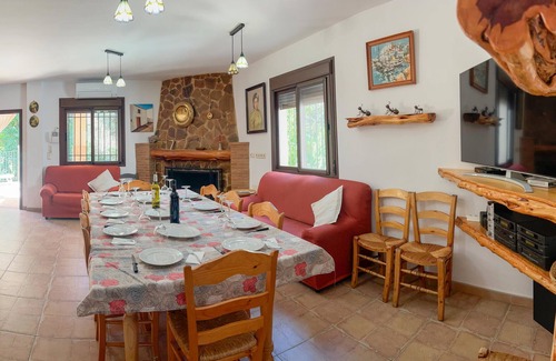 Rute House | Beautiful home in Rute