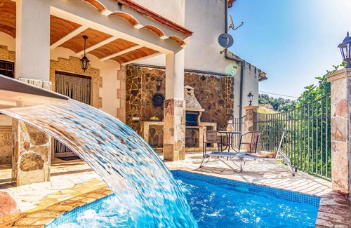 Rute House | Beautiful home in Rute