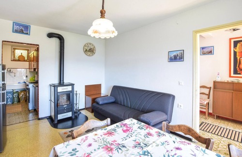 Sovramonte House | Beautiful home in Sovramonte with WiFi