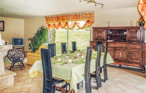 Le Bodeo House | Beautiful Home In St Martin Des Pres
