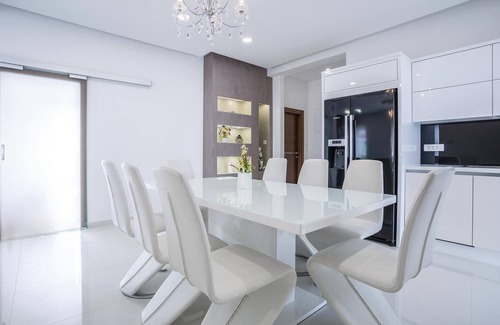 Stobrec House | Beautiful home in Stobrec with sauna