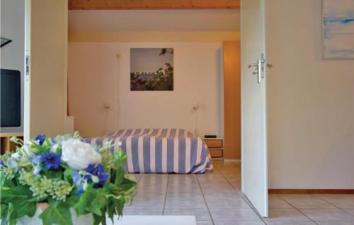 Wemeldinge House | Beautiful Home In Wemeldinge With Wifi