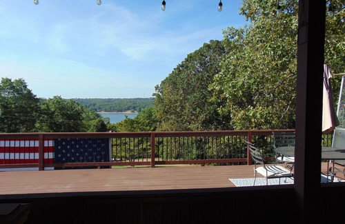 Rogers House | Beautiful Home on 18 acres with view of Beaver Lake and lake access.
