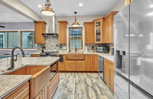 Racine House | Beautiful home with amazing Lake Michigan views