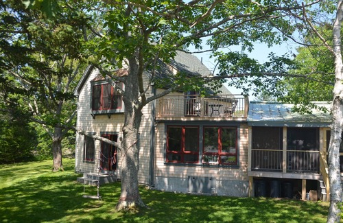 Saint George House | Beautiful house, big tides, magical setting. Year round retreat.