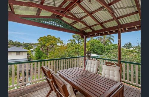 Bulimba House | Beautiful house with city views