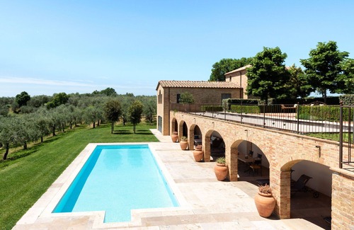 San Giovanni d'Asso Villa | Beautiful private villa with A/C, private pool, WIFI, TV, patio, panoramic view, close to Montalcino