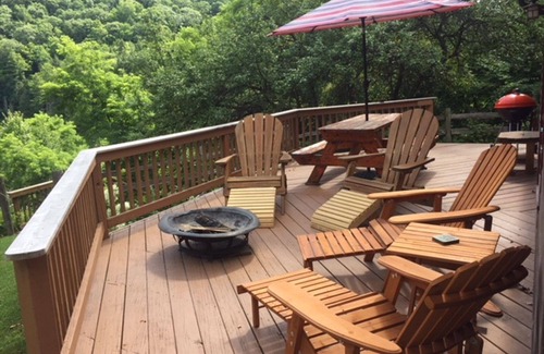 Whitehall House | Beautiful Lakefront Home, Great for a Peaceful Getaway.