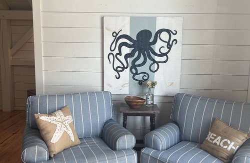 Daufuskie Island House | Beautiful Loft with Dock on Inter coastal WaterwaynGorgeous SunsetnCome by boat!