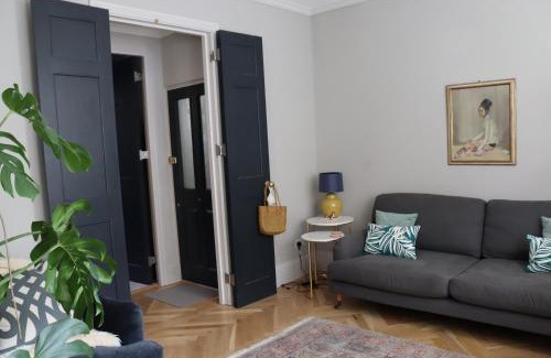 Tollington Apartment | Beautiful maisonnette flat in Islington