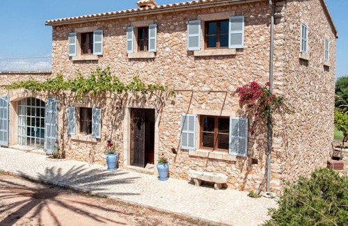 Son Macia Villa | Beautiful Mallorcan Finca with Private Pool , very Peaceful and Impressive all round Views!!