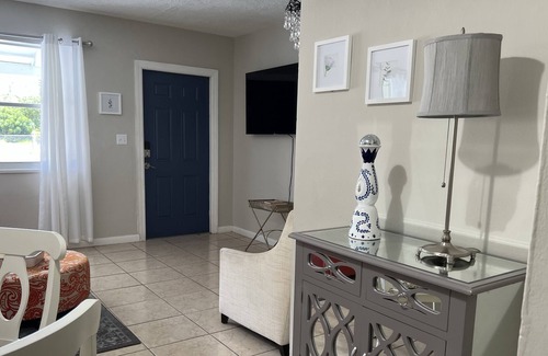Miami Gardens Villa | Beautiful Miami Villa near Hard Rock Stadium