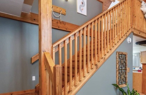 Questa Woods Cabin | Beautiful Mountain Chalet w/hot tub