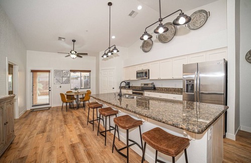 Yuma House | Beautiful Newly Remodeled Single Story 2Bdr 2Bath