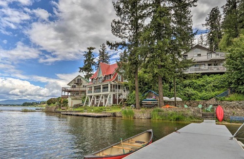 Newman Lake House | Beautiful Newman Lake Home w/ Dock & Hot Tub!