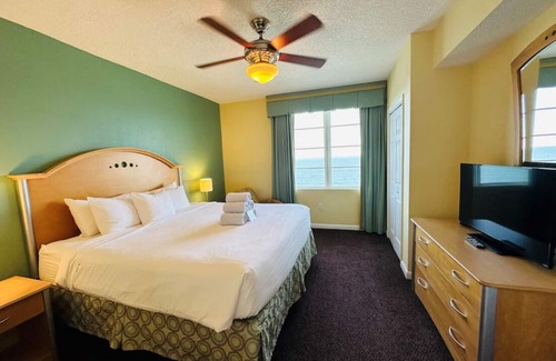 Smith's Memento Resort | Beautiful Ocean Walk 1Bed/1Bath in Daytona Beach, FL!n