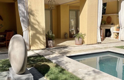 Oak View House | Beautiful Ojai Valley guest house w/private pool & hot tub