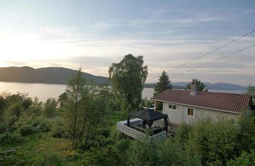 Osteroy House | Beautiful panorama fjord wiew 40 min from Bergen