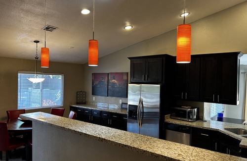 Sunset Ridge House | Beautiful Pool Home Close To Area Sites, Shopping, Hospitals, And Golf