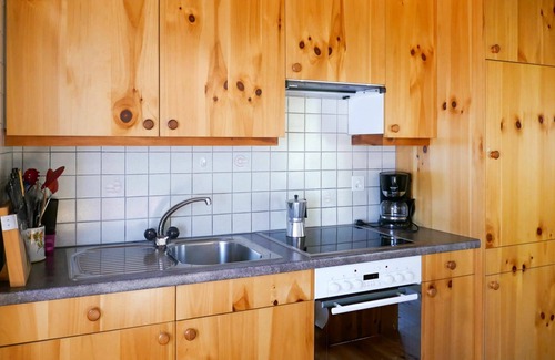 Blenio House | Beautiful private villa for 2 people with WIFI, TV, patio and panoramic view