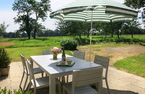 Le Tronchet House | Beautiful private villa for 6 guests with WIFI, TV and terrace