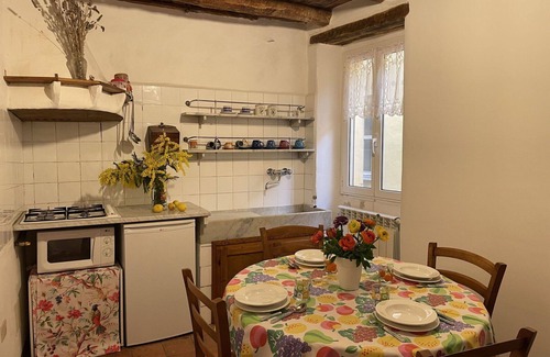 Pietrabruna House | Beautiful private villa for 4 people with TV