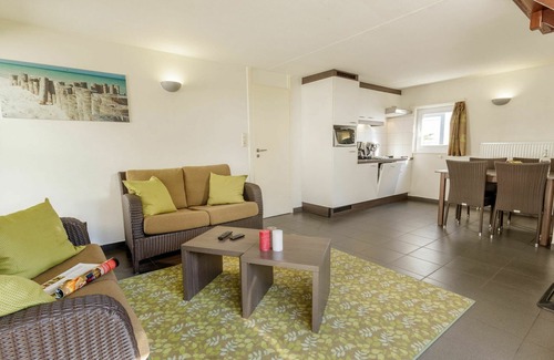 Koksijde House | Beautiful private villa for 4 guests with WIFI, pool, TV, terrace and parking