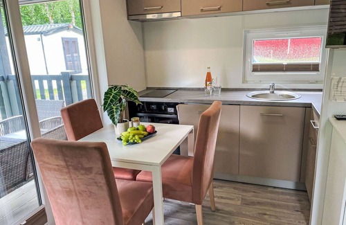 Muritz House | Beautiful private villa for 2 guests with WIFI, TV, terrace and pets allowed